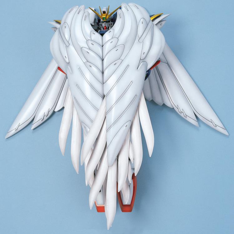 Gundam Wing: Endless Waltz PG Wing Gundam Zero Custom 1/60 Scale Model Kit