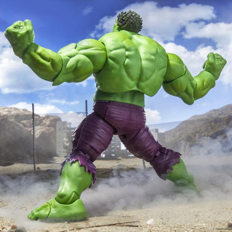 Marvel Legends Maximum Series Hulk Deluxe Action Figure