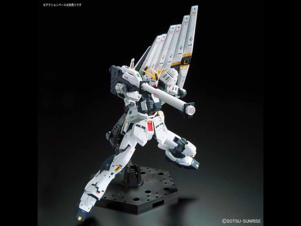 Mobile Suit Gundam: Char's Counterattack RG Nu Gundam 1/144 Scale Model Kit