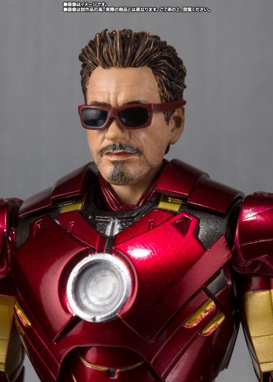 PRE-ORDER - Iron Man 2 S.H.Figuarts Iron Man MK 4 (S.H.Figuarts 15th Anniversary Ver.)