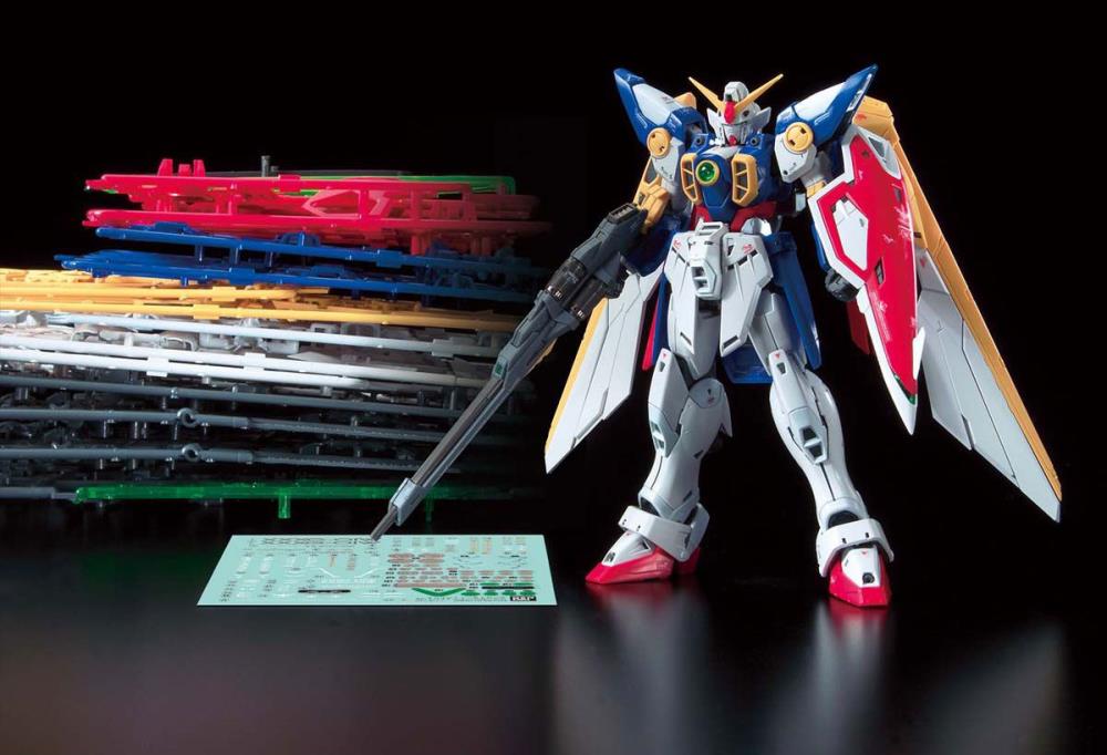 Mobile Suit Gundam Wing RG XXXG-01W Wing Gundam 1/144 Scale Model Kit (XXXG-01W)