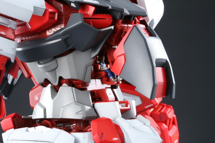 Mobile Suit Gundam SEED Astray PG Gundam Astray Red Frame 1/60 Scale Model Kit (Reissue)