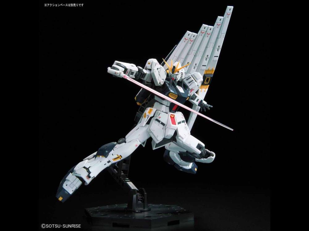 Mobile Suit Gundam: Char's Counterattack RG Nu Gundam 1/144 Scale Model Kit