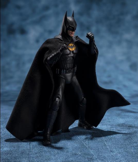 PRE-ORDER - The Flash (2023) S.H.Figuarts Batman