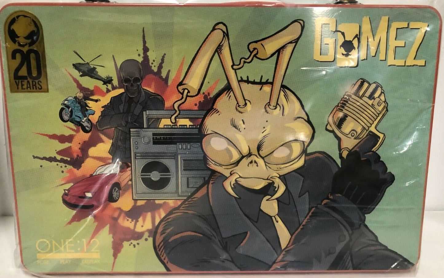 One:12 Collective Gomez: The Roach with the Golden Head w/Lunch Box