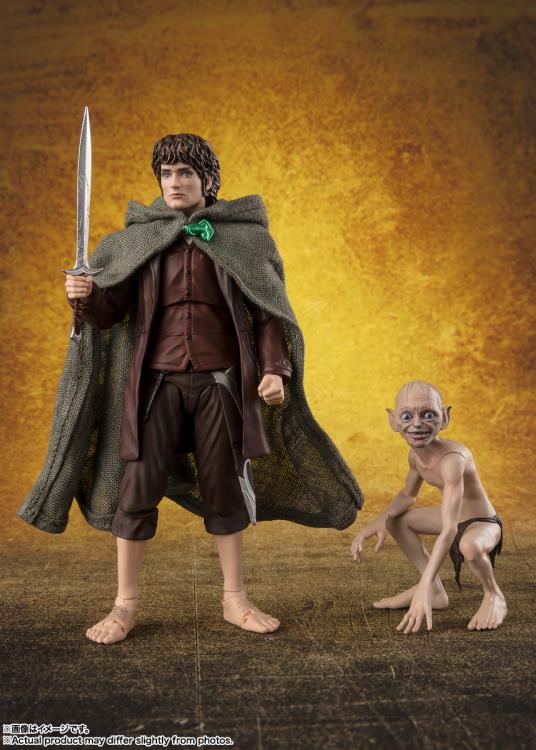 PRE-ORDER - The Lord of the Rings: The Fellowship of the Ring S.H.Figuarts Frodo Baggins & Gollum Action Figure Set