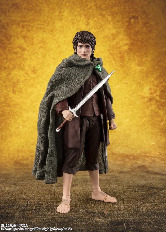 PRE-ORDER - The Lord of the Rings: The Fellowship of the Ring S.H.Figuarts Frodo Baggins & Gollum Action Figure Set