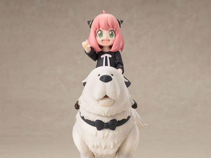 PRE-ORDER - Spy x Family S.H.Figuarts Bond Forger with Anya Forger