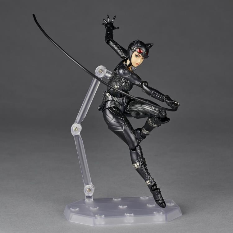 Batman: Arkham Knight Amazing Yamaguchi Revoltech NR022 Catwoman w/ Bonus Unmasked Head