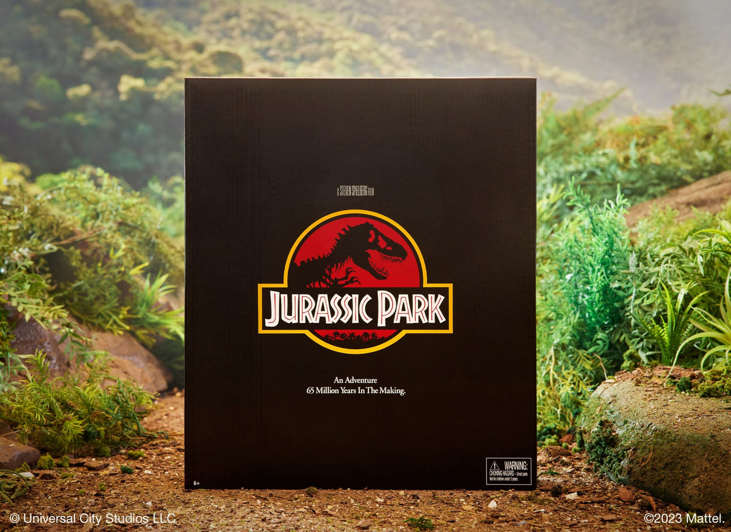 Jurassic Park: The Hammond Collection “Man Creates Dinosaurs” Steven Spielberg Figure.