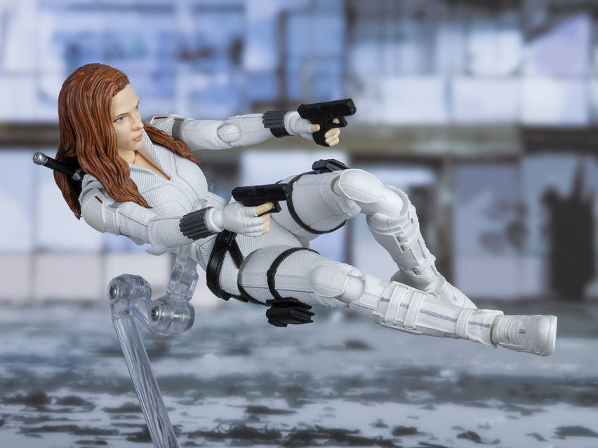 Black Widow S.H.Figuarts Black Widow (White Snow Suit Ver.) Exclusive