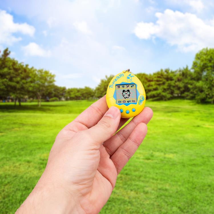 The Original Tamagotchi Gen 2 Game (Yellow/Blue)