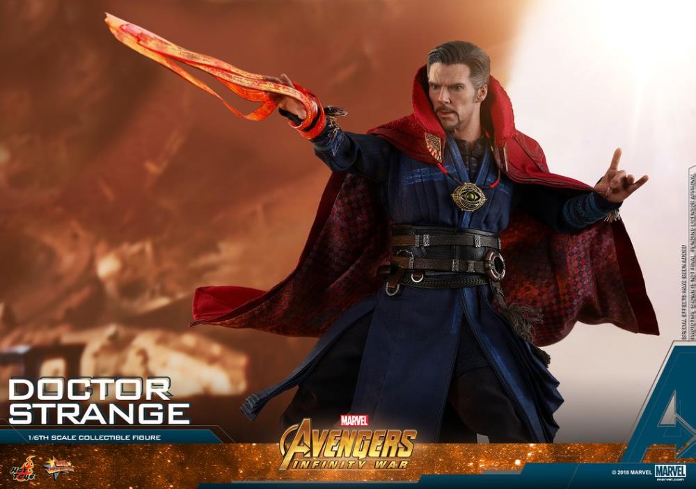 Avengers: Infinity War MMS484 Doctor Strange 1/6th Scale Collectible Figure