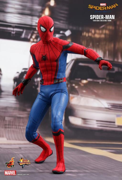 Spider-Man: Homecoming MMS425 Spider-Man 1/6th Scale Collectible Figure