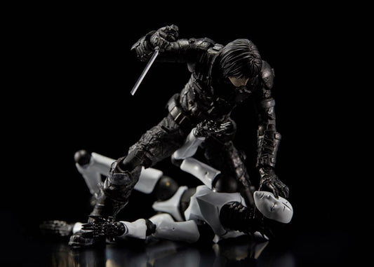 Blame! Killy 1/12 Scale Figure