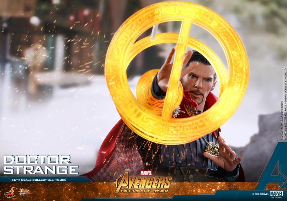 Avengers: Infinity War MMS484 Doctor Strange 1/6th Scale Collectible Figure