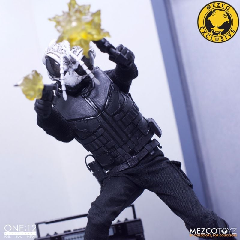One:12 Collective Gomez - Stealth Ops Edition Mezco Exclusive