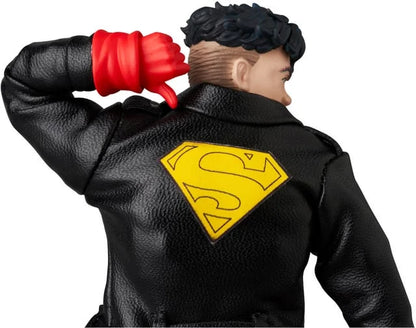 PRE-ORDER - The Return of Superman MAFEX No.232 Superboy