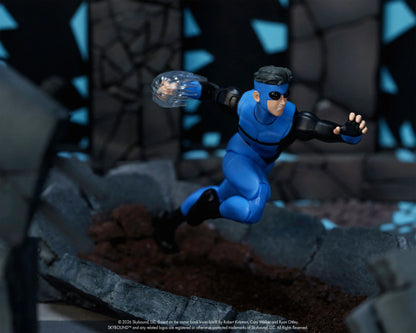 Pre-Order: IInvincible Invincible 1/12 Scale Action Figure