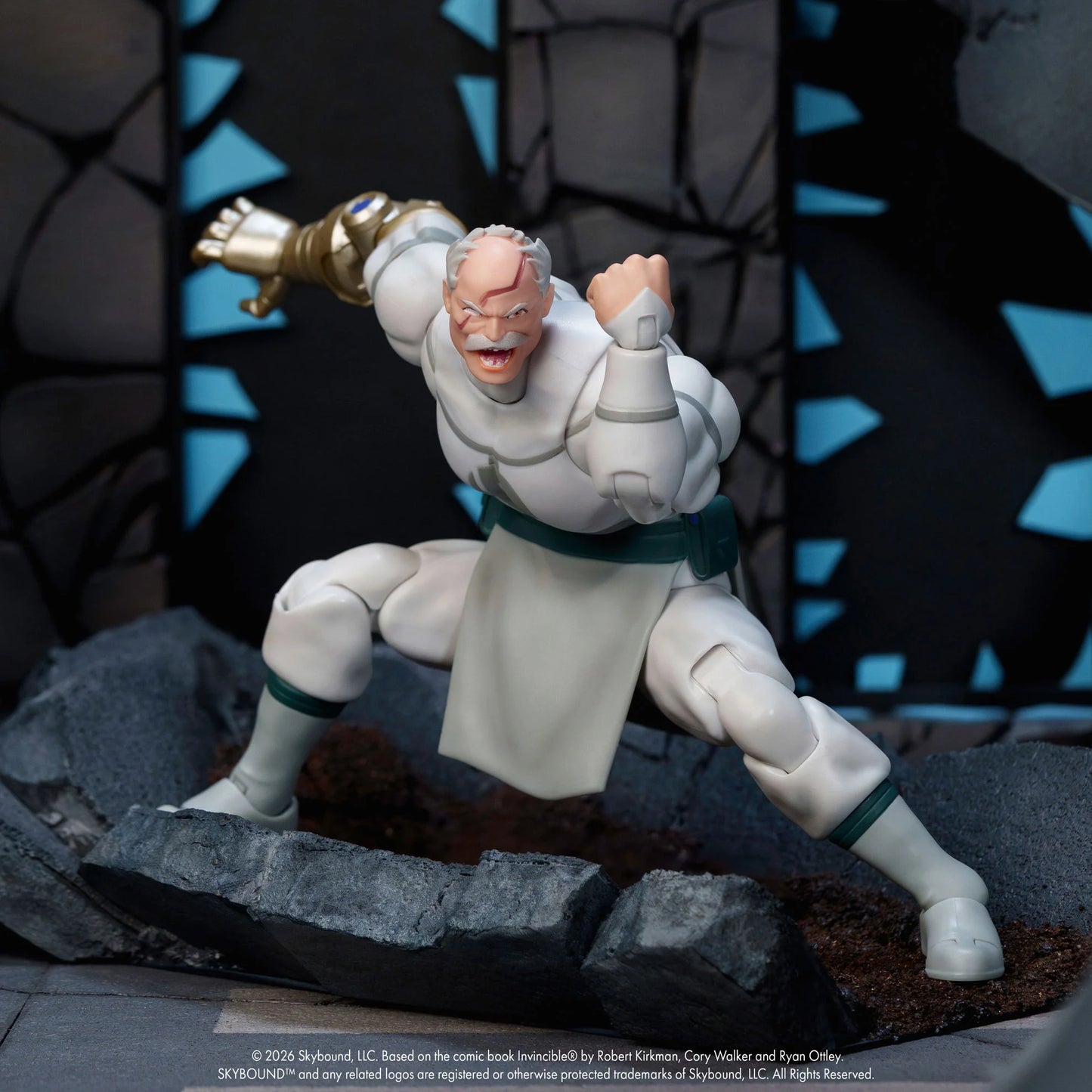 Pre-Order: Invincible Conquest 1/12 Scale Action Figure
