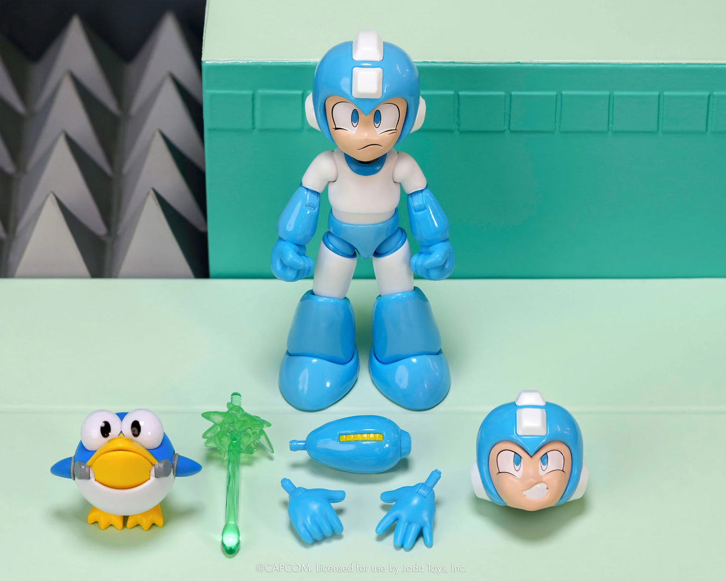 Pre-Order: Mega Man Gemini Laser Mega Man 1/12 Scale Action Figure