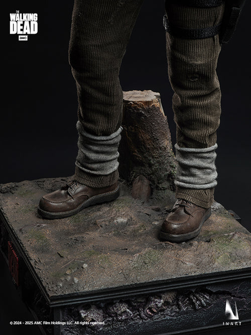 Pre-Order: INART The Walking Dead: Daryl Dixon 1/6 Collectible Figure