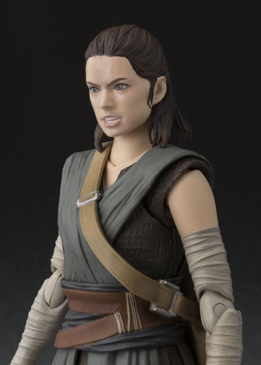 Star Wars S.H.Figuarts Rey (The Last Jedi)