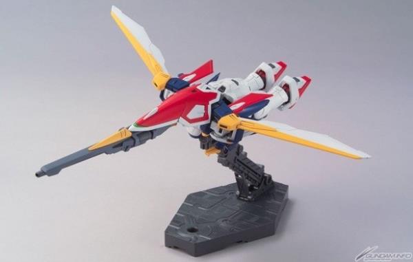 Mobile Suit Gundam Wing HGAC Wing Gundam 1/144 Scale Model Kit