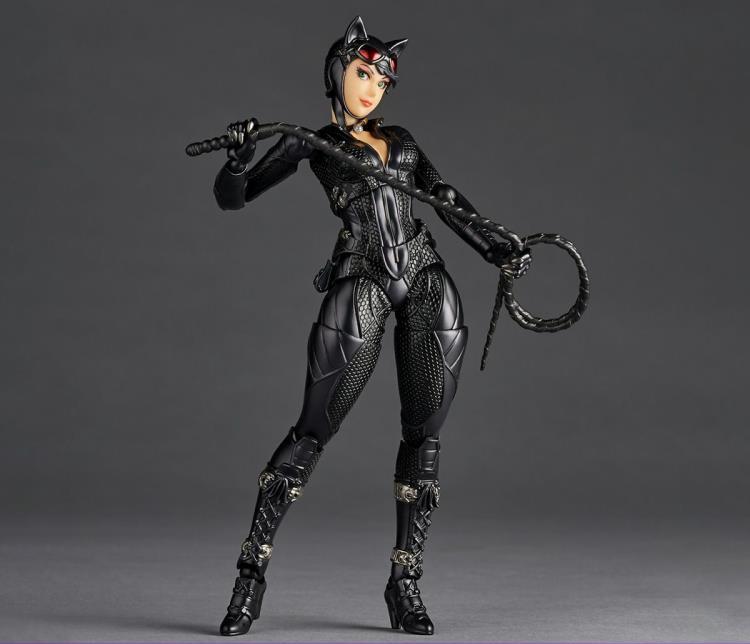 Batman: Arkham Knight Amazing Yamaguchi Revoltech NR022 Catwoman w/ Bonus Unmasked Head