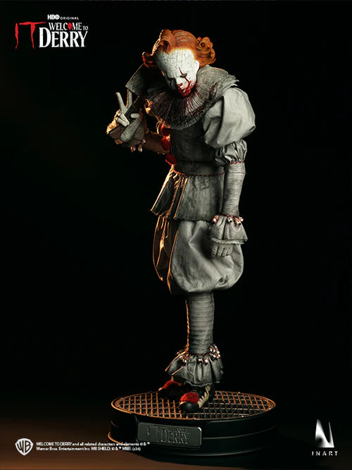 Pre-Order: IT: Welcome to Derry Season 1 - Pennywise 1/6 Collectible Figure