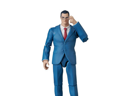 Pre-Order - Batman: Hush MAFEX No.300 Clark Kent Action Figure