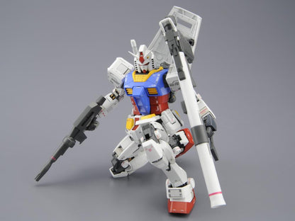 Mobile Suit Gundam MG RX-78-2 Gundam Ver. 3.0 1/100 Scale Model Kit (New Packaging)