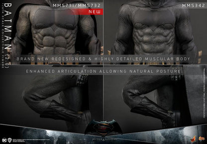 Batman v Superman: Dawn of Justice MMS731 Batman (Ver.2) 1/6th Scale Collectible Figure