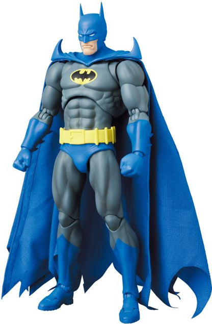 PRE-ORDER - Batman: Knightfall MAFEX No.215 Batman (Knight Crusader)