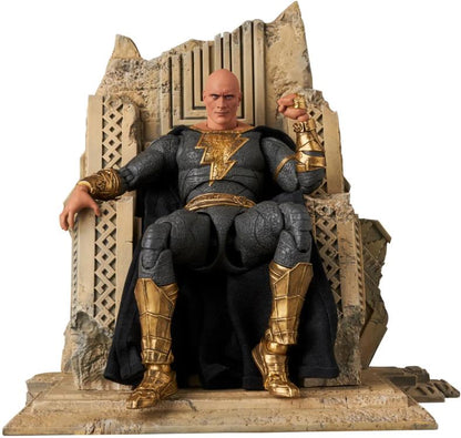 PRE-ORDER: Black Adam (2022) MAFEX No.286 Black Adam (Gold Suit Ver.) Action Figure