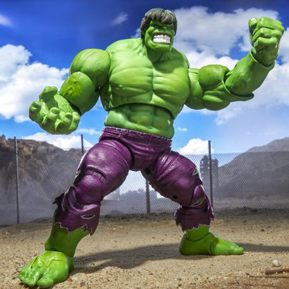 Marvel Legends Maximum Series Hulk Deluxe Action Figure
