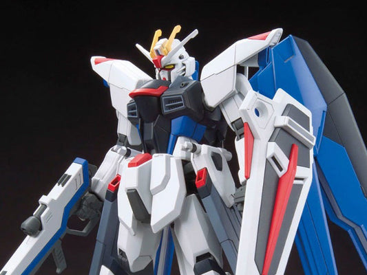 Mobile Suit Gundam SEED HGCE Freedom Gundam 1/144 Scale Model Kit