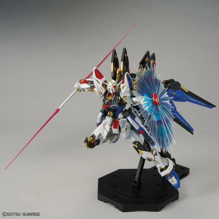 Mobile Suit Gundam SEED Destiny MGEX Strike Freedom Gundam 1/100 Scale Model Kit
