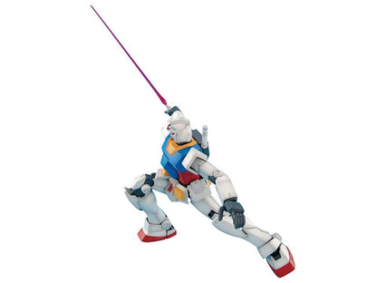 Mobile Suit Gundam MG RX-78-2 Gundam (Ver. 2.0) 1/100 Scale Model Kit