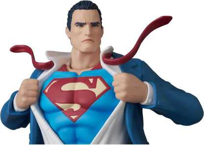 Pre-Order - Batman: Hush MAFEX No.300 Clark Kent Action Figure