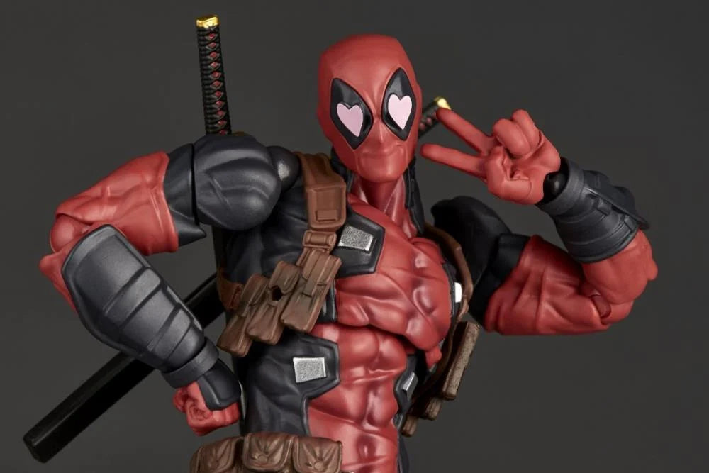 Marvel Amazing Yamaguchi Revoltech NR050 Deadpool (Ver. 2.5)