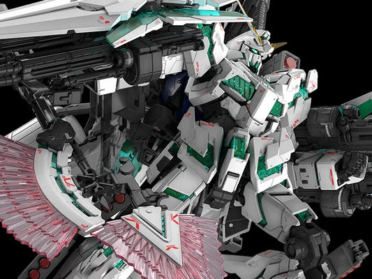 Mobile Suit Gundam Unicorn RG Full Armor Unicorn Gundam 1/144 Scale Model Kit