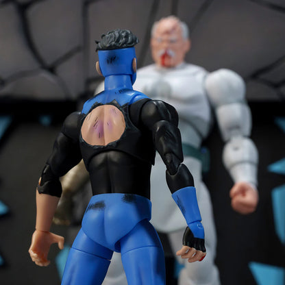 Invincible 1/12 Scale Action Figure Battle Damged Deluxe Exclusive SDCC 2026