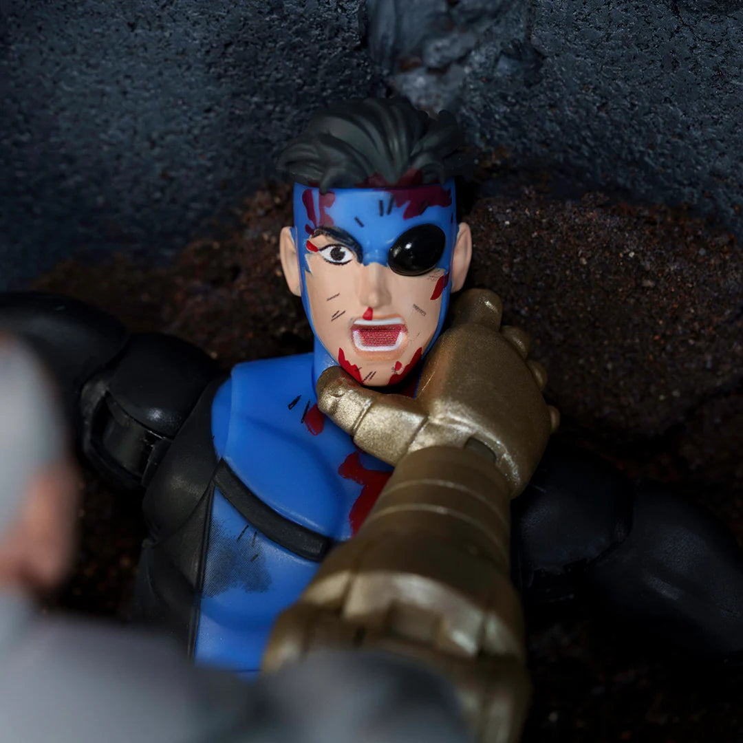 Invincible 1/12 Scale Action Figure Battle Damged Deluxe Exclusive SDCC 2026