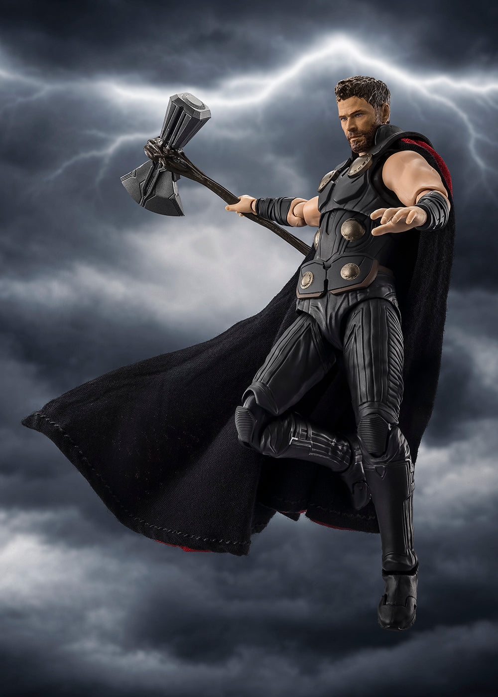 Pre-Order: S.H.Figuarts Thor (Avengers: Doomsday) Action Figure