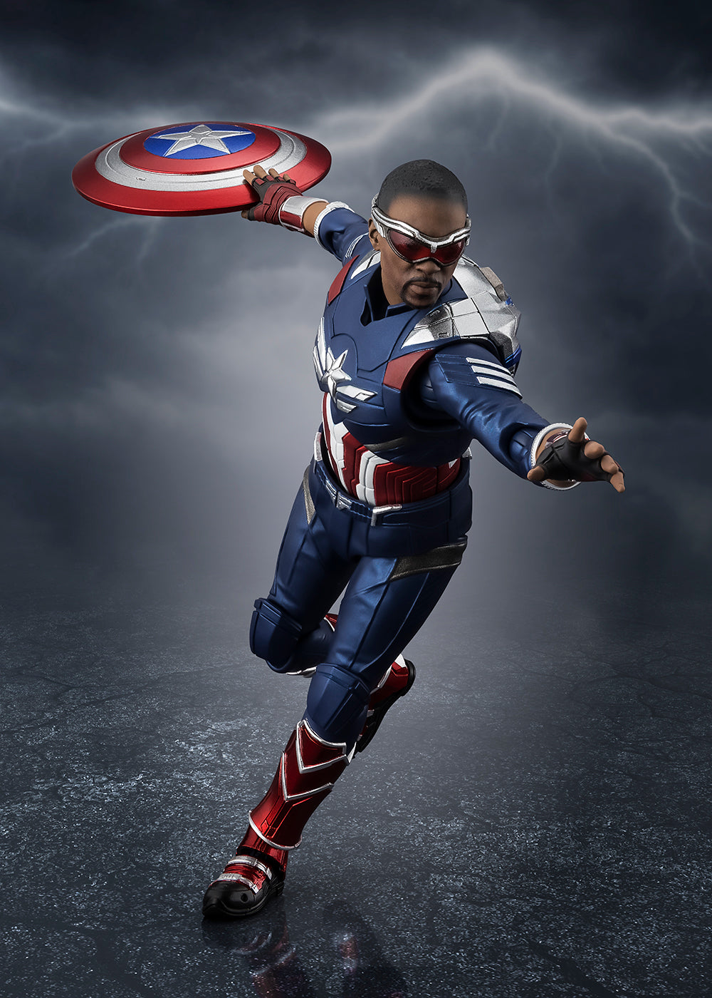 Pre-Order: S.H.Figuarts Captain America (Avengers: Doomsday) Action Figure