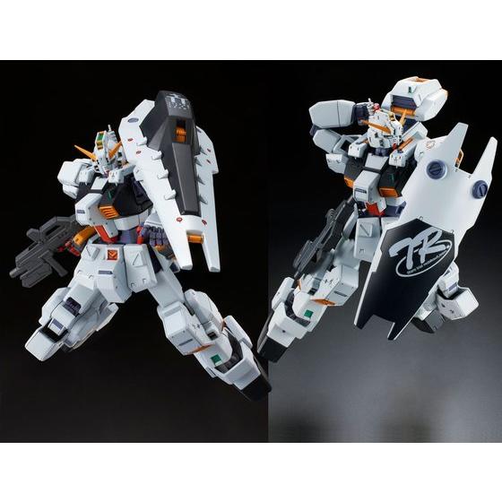 Titans Prototype Mobile Suit MG 1/100 GUNDAM TR-1 [HAZEL CUSTOM] (Rx-121-1)