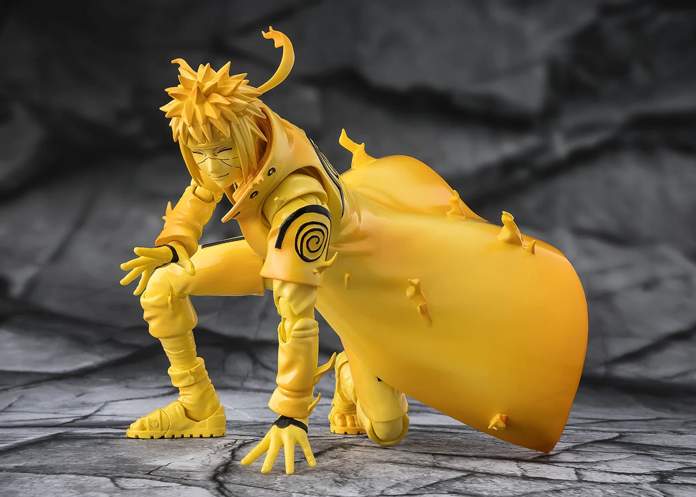 Pre-Order: Naruto: Shippuden S.H.Figuarts Minato Namikaze (Kurama Link Mode) (Bond of Light That Shatters Darkness) Action Figure