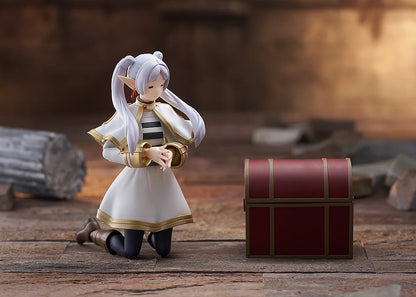 Frieren: Beyond Journey's End figma No.658 Frieren w/ Bonus DX Edition  Action Figure