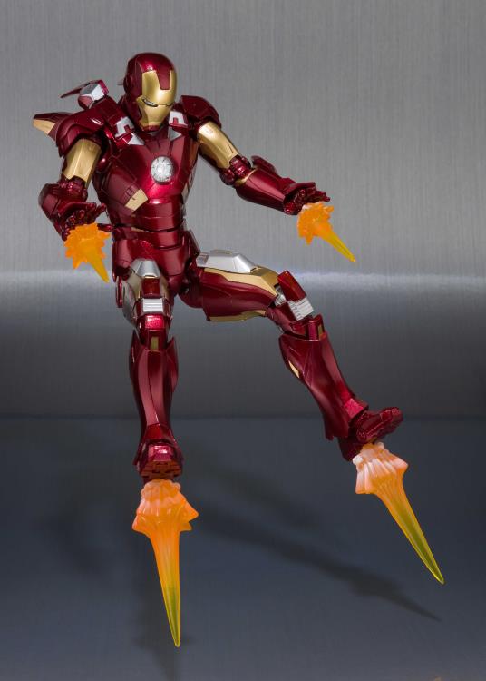 Avengers S.H.Figuarts Iron Man Mark VII Action Figure & Hall Of Armor Set